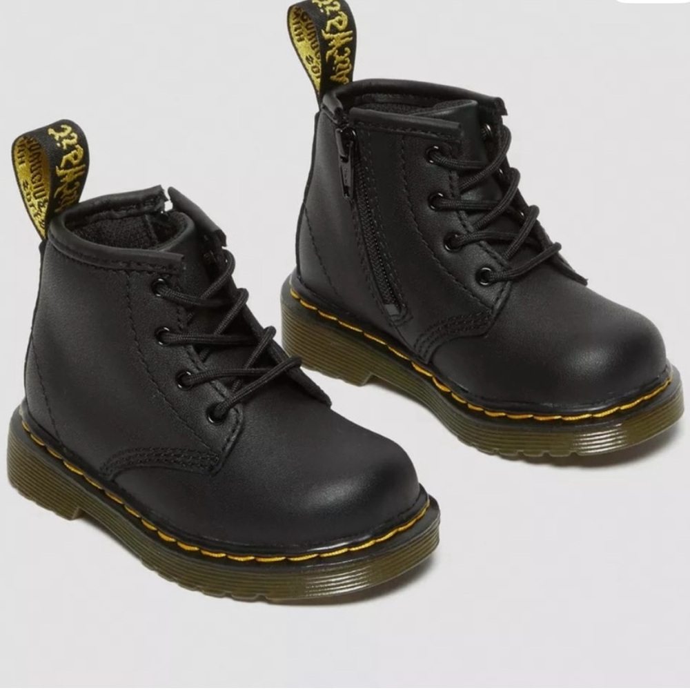 Dr. Martens Kids Black Lace-Up Boots
